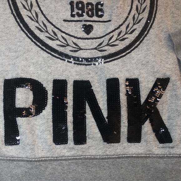 Women’s Victoria’s Secret Pullover L - Picture 6 of 11